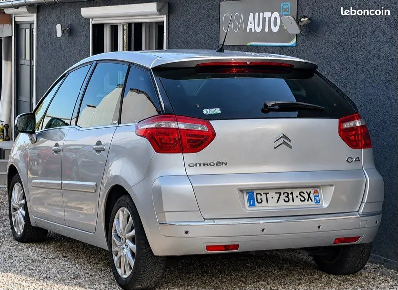 Citroen C4 Picasso 2007 photo 2