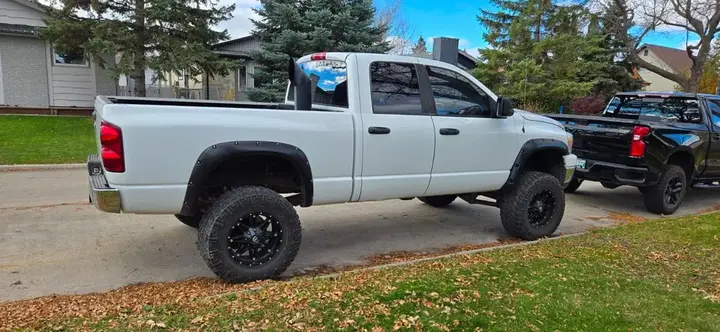 Dodge Ram 2500 2007 photo 2