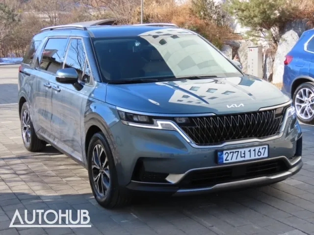 Kia Carnival 2022 photo 2