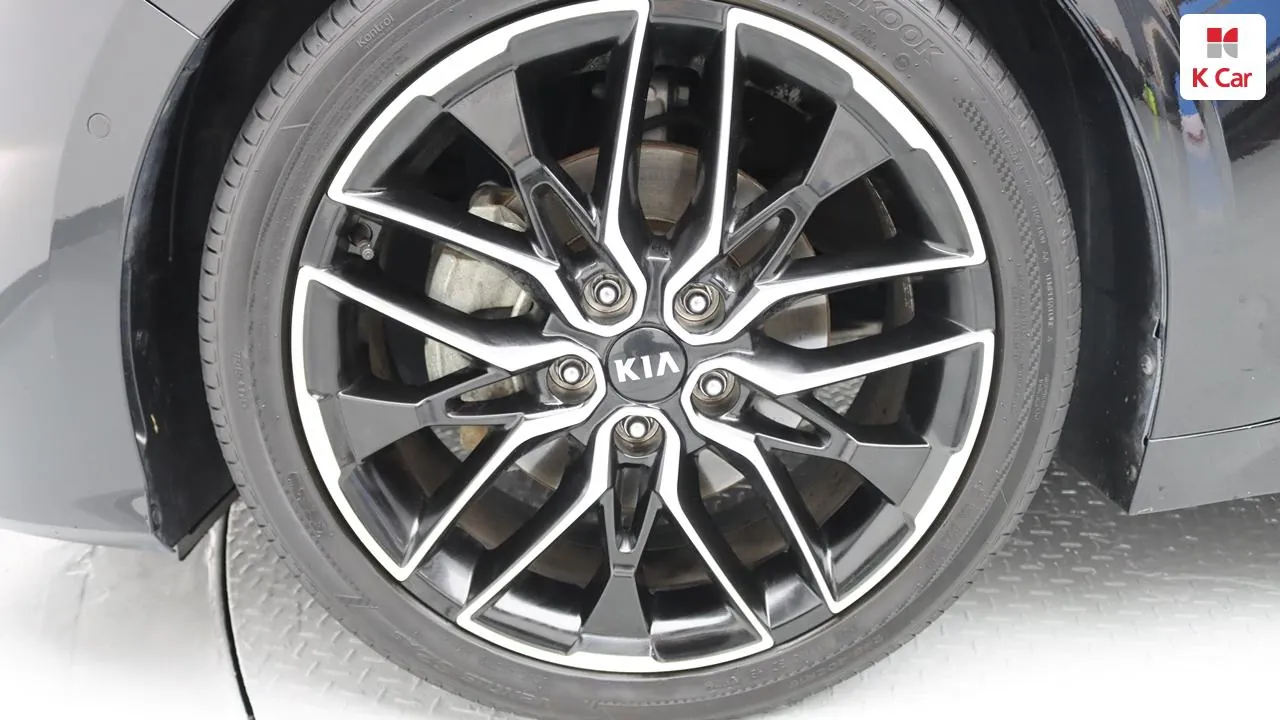 Kia K5 2021 photo 5