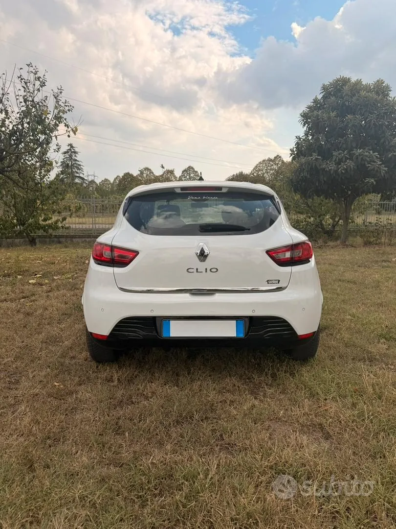 Renault Clio 2016 photo 3