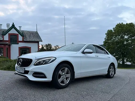 Mercedes-Benz C180 2014 photo 4