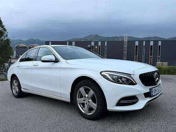 Mercedes-Benz C180 2014 photo 5