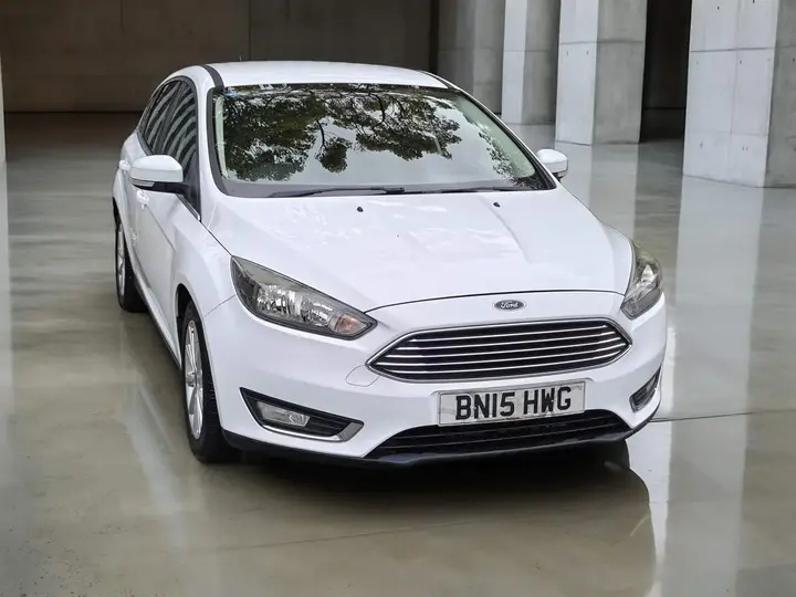 Ford Focus 2015 photo 3