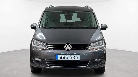 Volkswagen Sharan 2012 photo 2