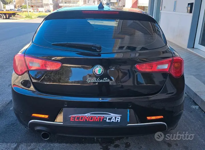 Alfa Romeo Giulietta 2014 photo 5