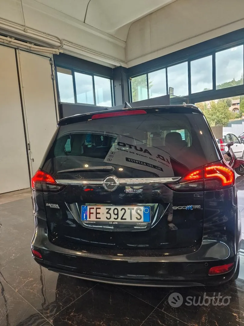 Opel Zafira 2016 photo 3