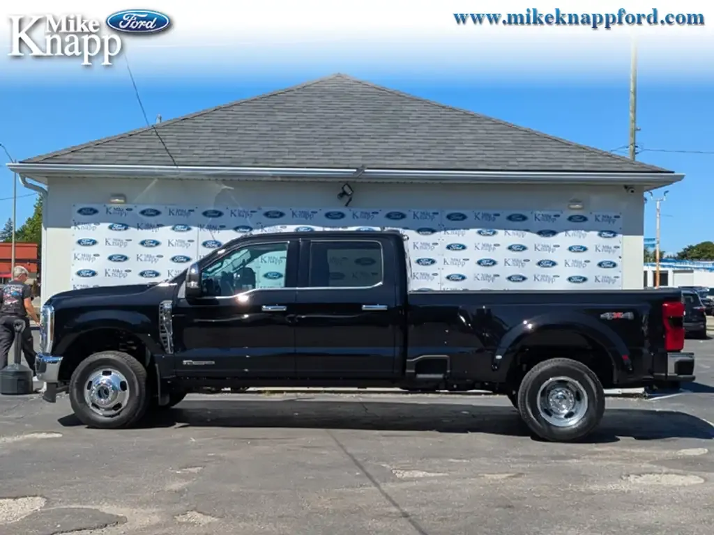 Ford F 350 2026 photo 2