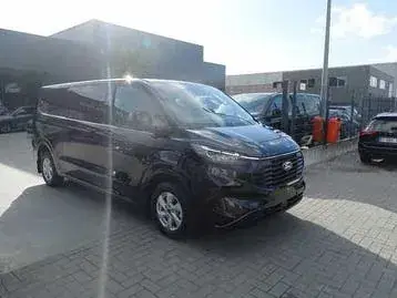 Ford Transit Custom 2025 photo 2