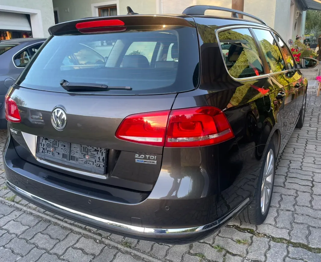 Volkswagen Passat 2012 photo 3