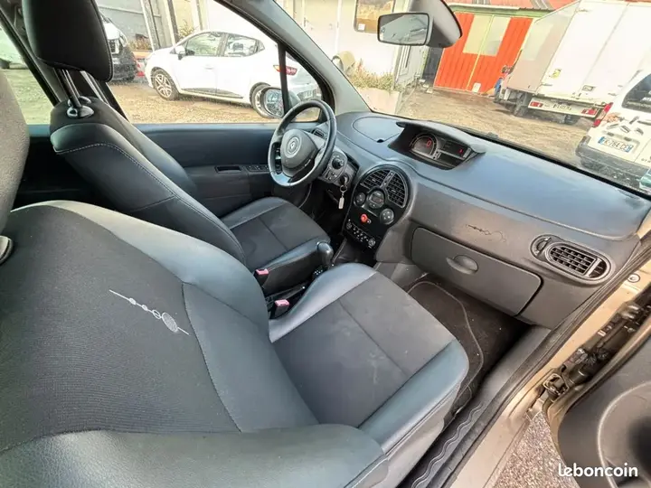 Renault Modus 2012 photo 3