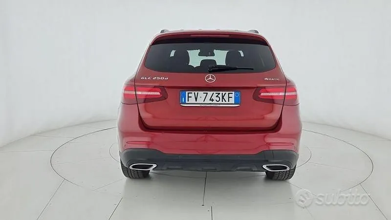 Mercedes-Benz Glc 2018 photo 3