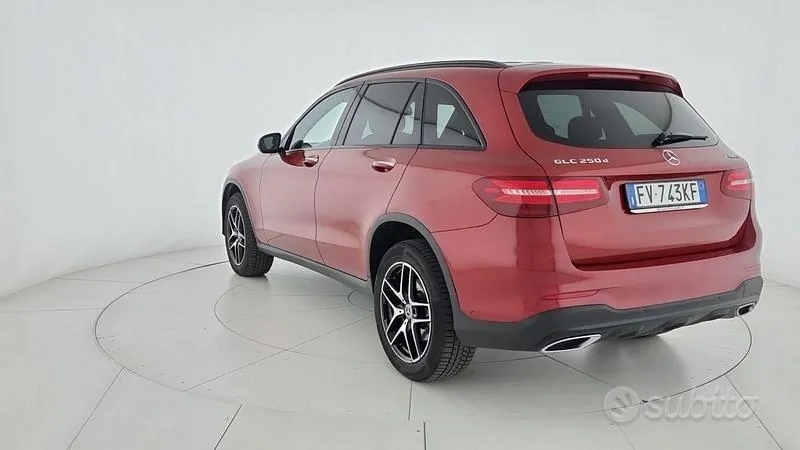Mercedes-Benz Glc 2018 photo 5