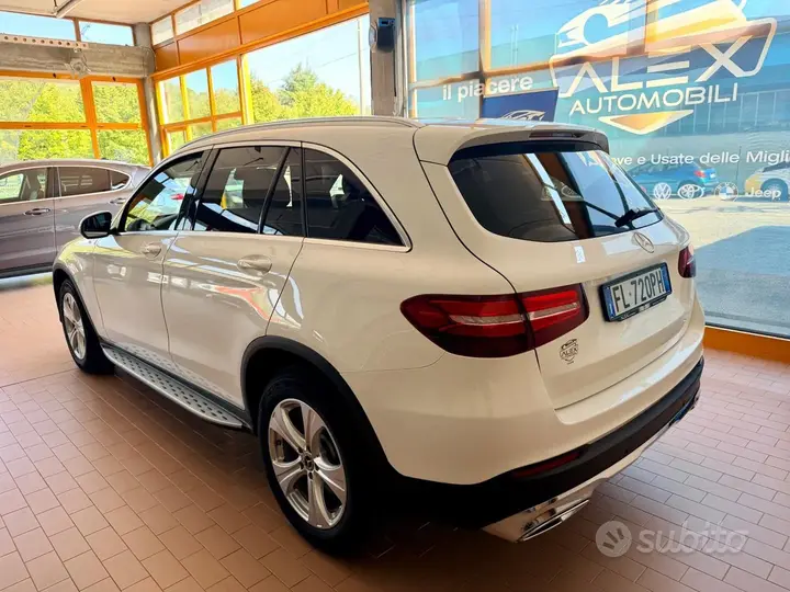 Mercedes-Benz Glc 2017 photo 4