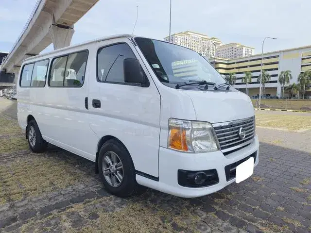 Nissan Urvan