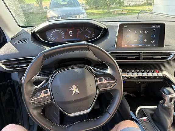 Peugeot 5008 2020 photo 3