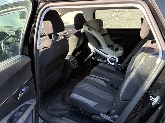Peugeot 5008 2020 photo 4