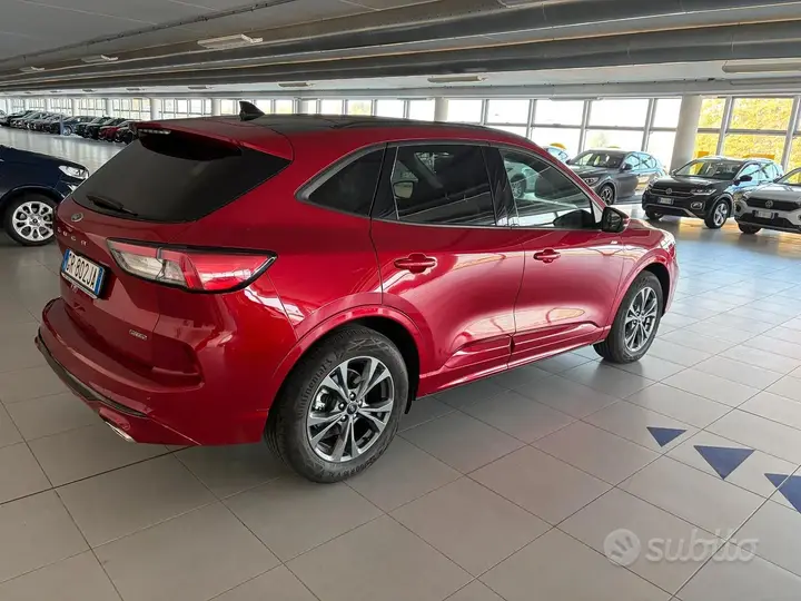 Ford Kuga 2023 photo 4