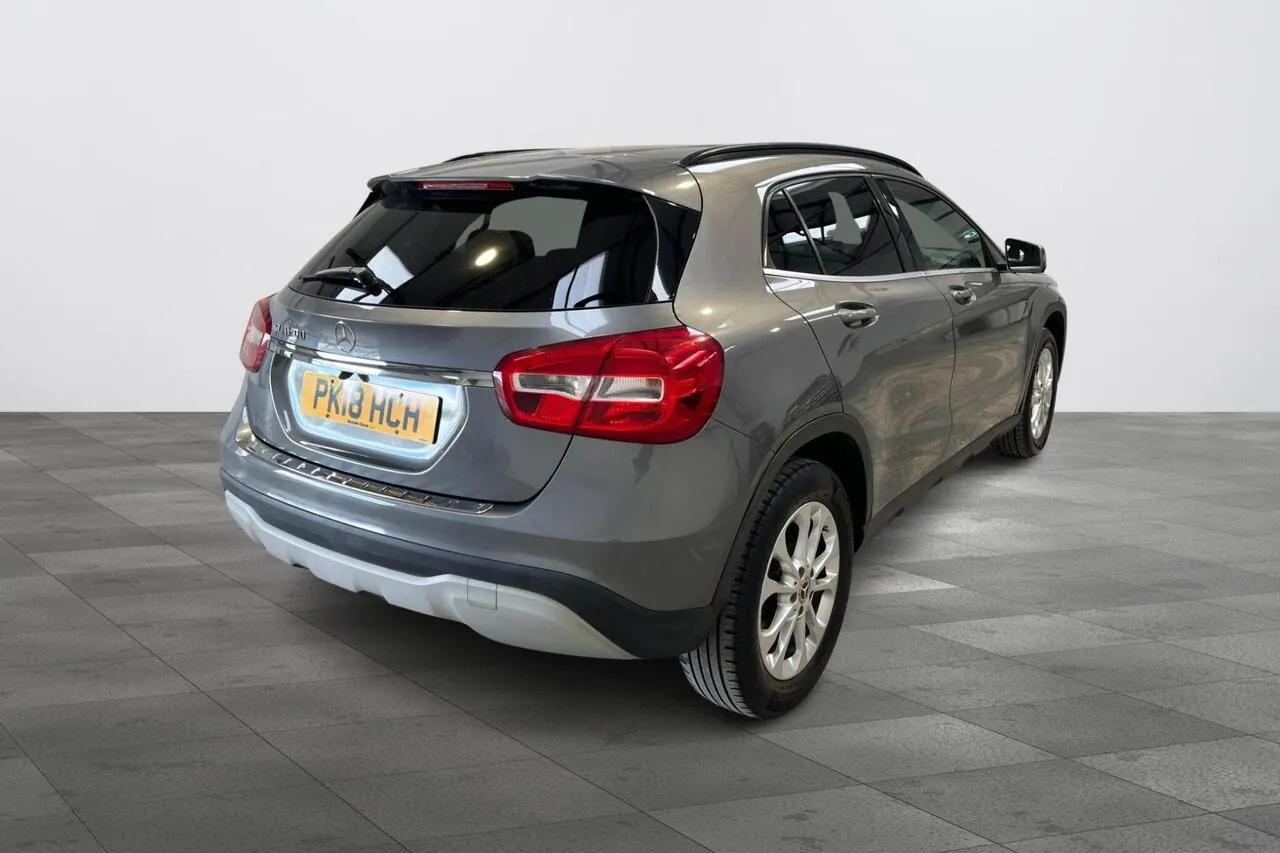 Mercedes-Benz Gla 2018 photo 5