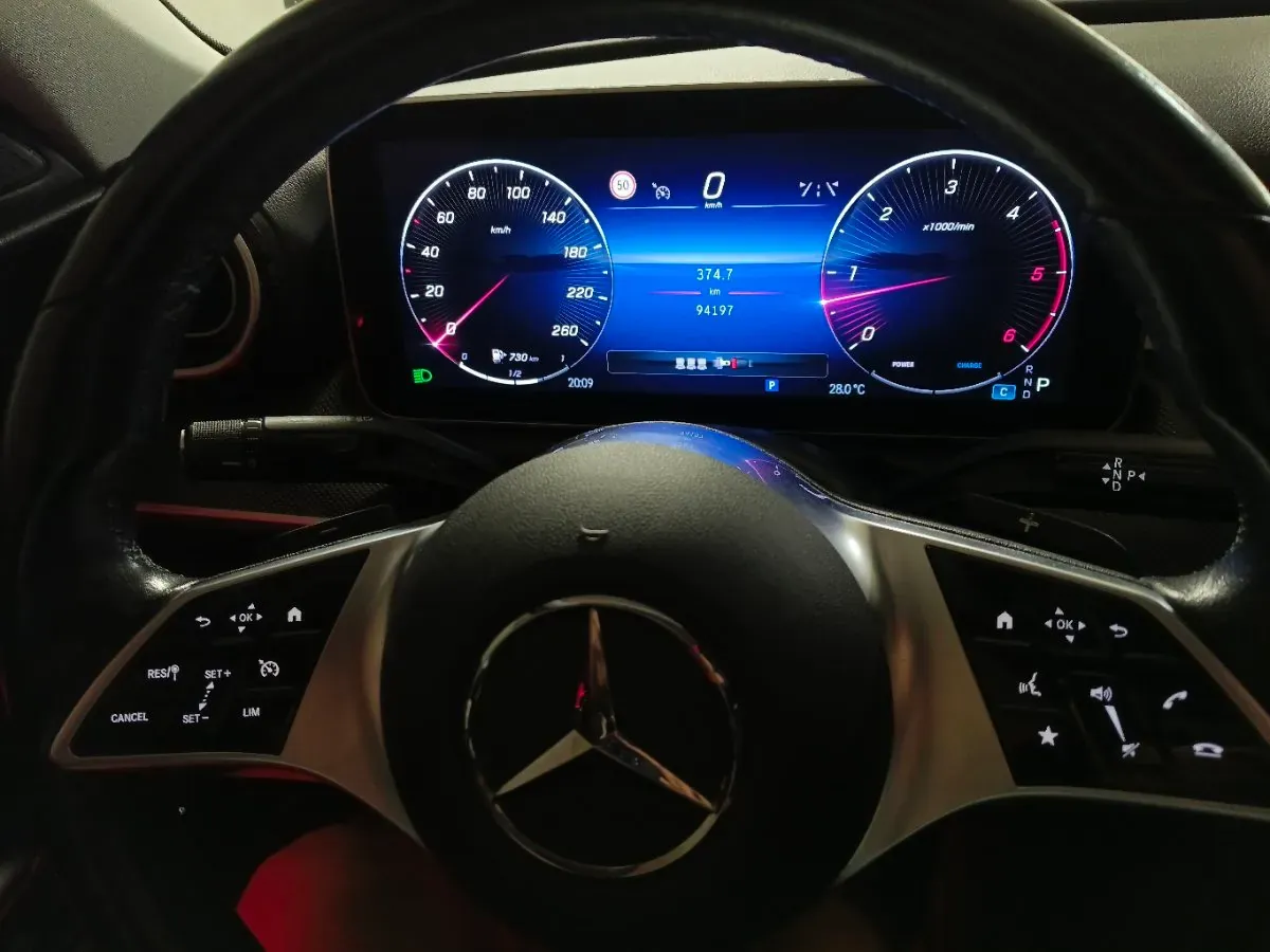 Mercedes-Benz C-Class 2022 photo 3