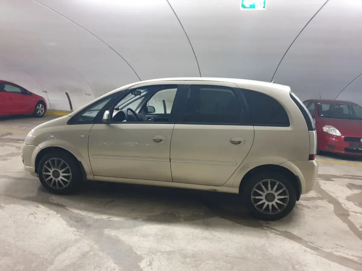 Opel Meriva 2009 photo 3