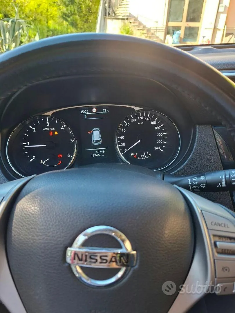 Nissan X-Trail 2015 photo 4