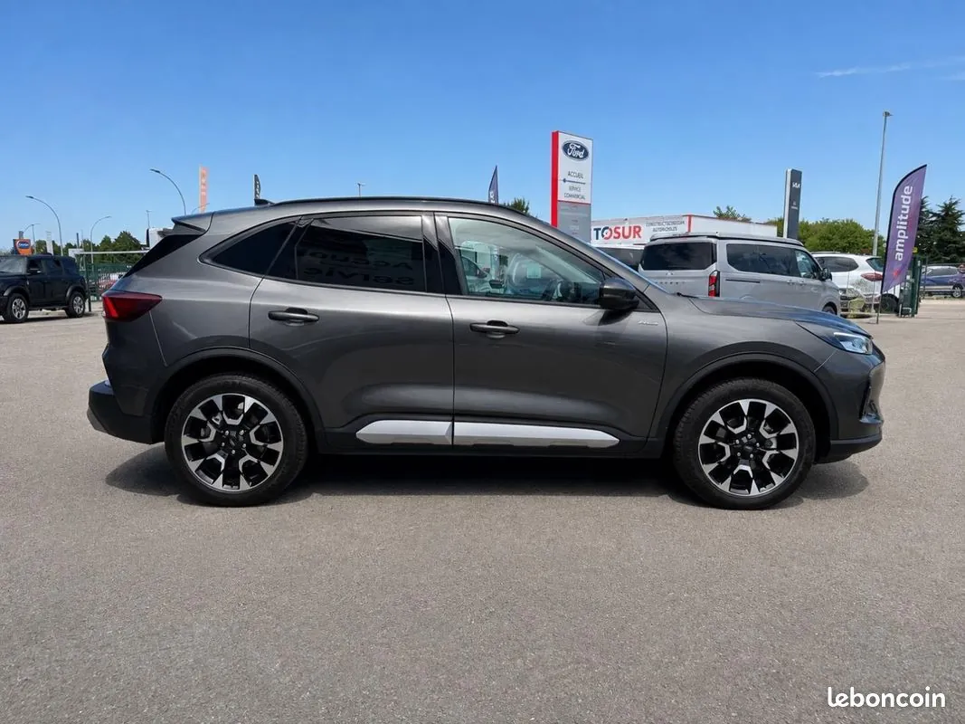 Ford Kuga 2025 photo 4