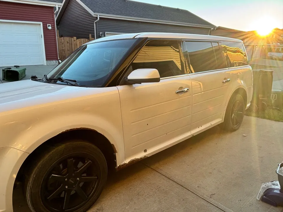 Ford Flex 2010 photo 2