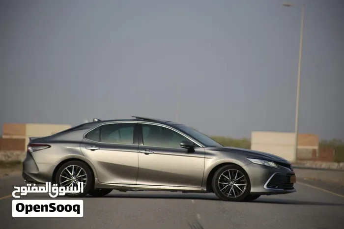 Toyota Camry 2021 photo 4