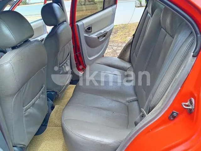 Hyundai Accent 2002 photo 2