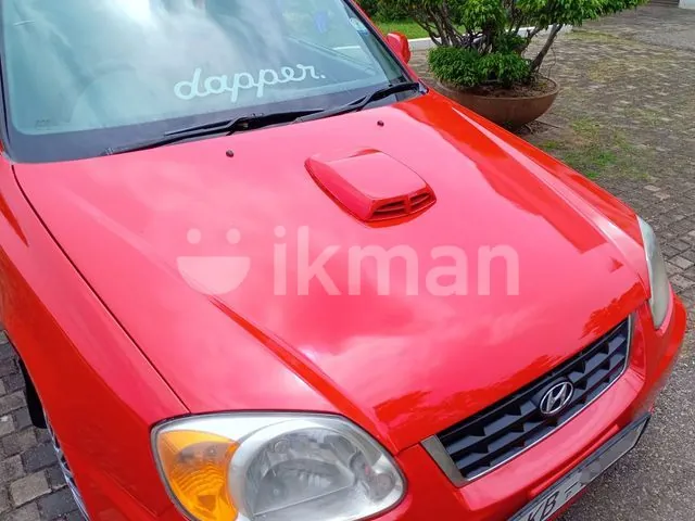 Hyundai Accent 2002 photo 4