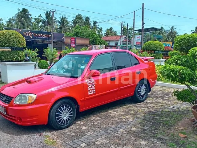 Hyundai Accent 2002 photo 3