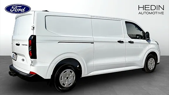 Ford Custom 2025 photo 2