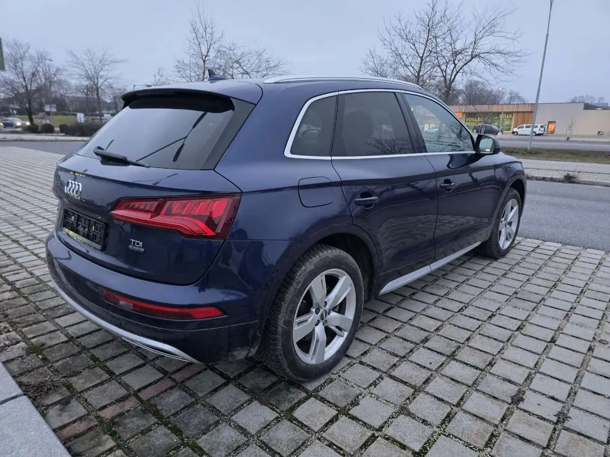 Audi Q5 2017 photo 2