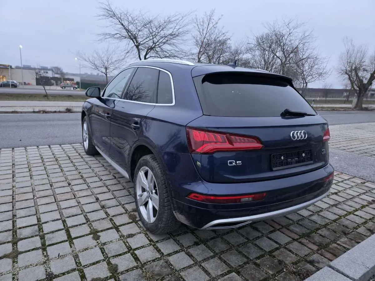 Audi Q5 2017 photo 3