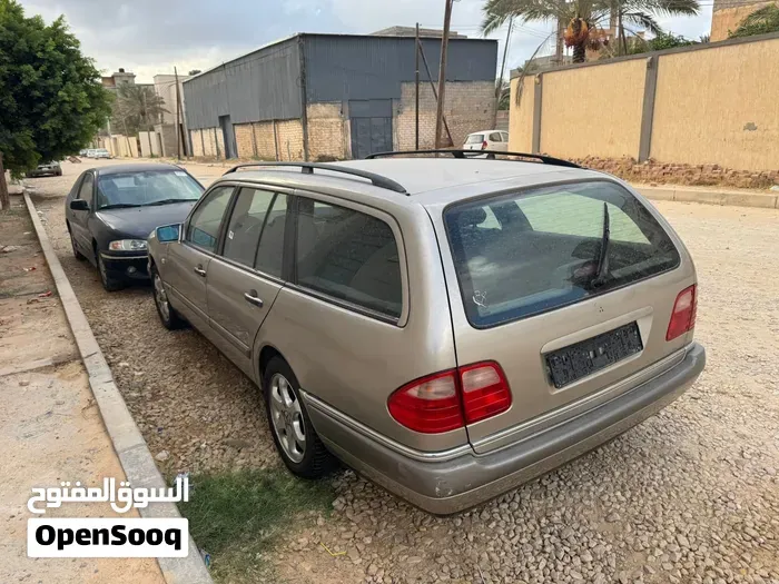 Mercedes-Benz E-Class 1998 photo 2