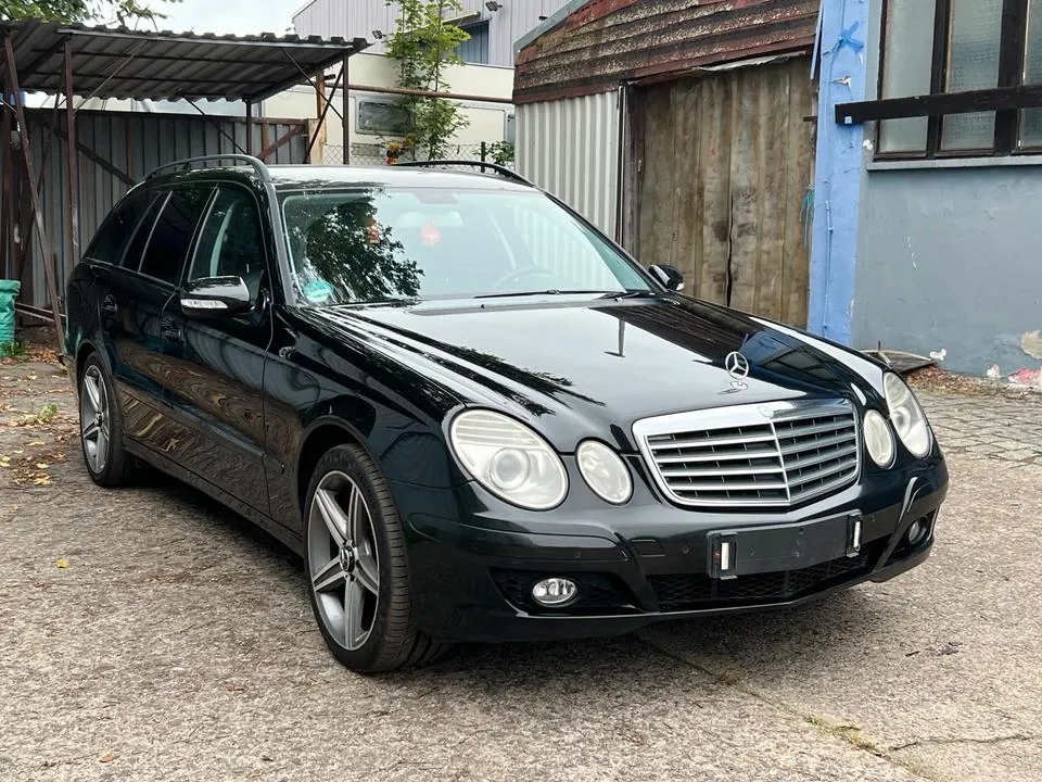 Mercedes-Benz E220 Cdi