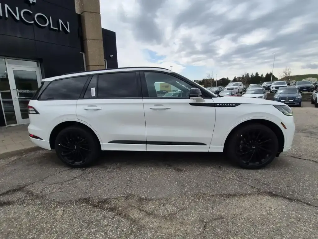 Lincoln Aviator 2026 photo 2