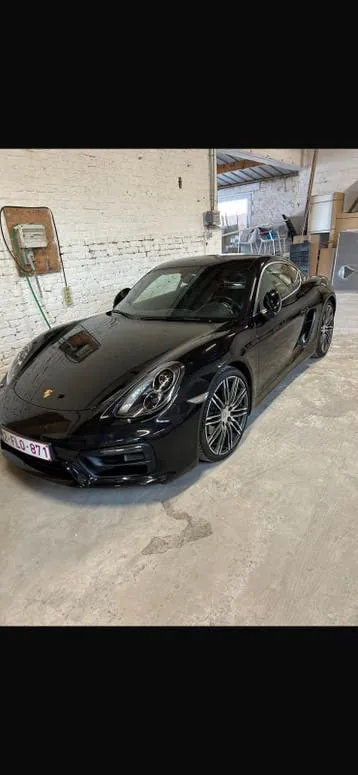 Porsche M
