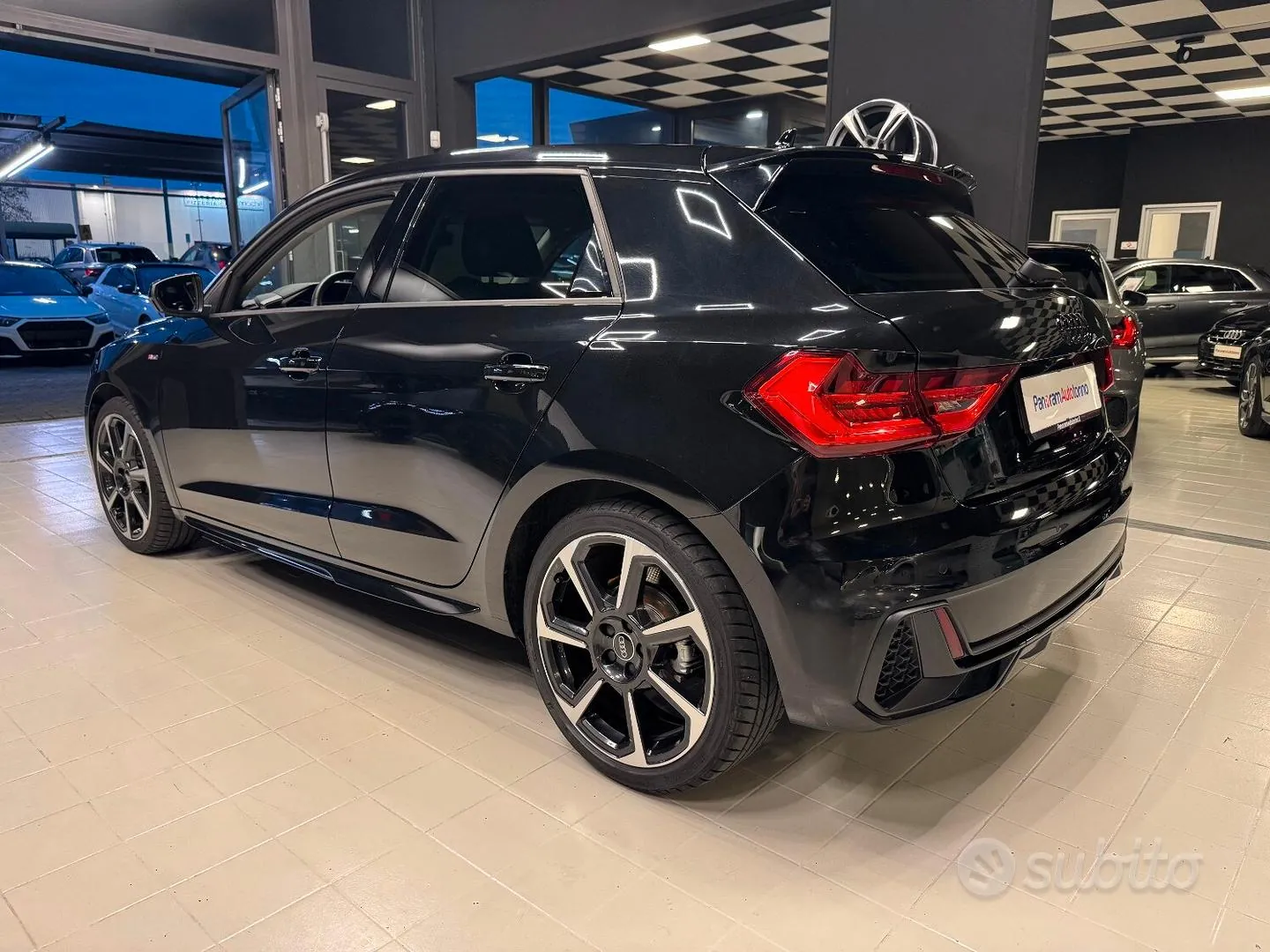 Audi A1 2025 photo 5