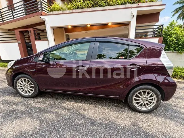 Toyota Aqua 2014 photo 4