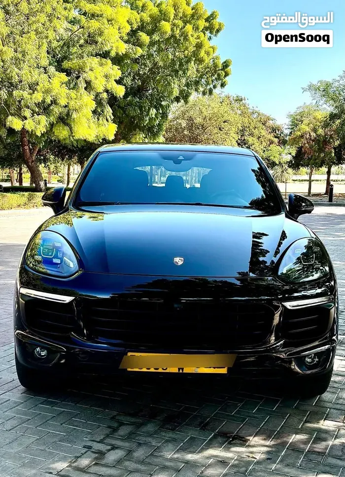 Porsche Cayenne S 2016 photo 2