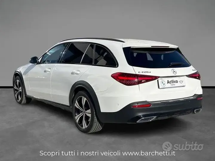 Mercedes-Benz C-Class 2023 photo 3