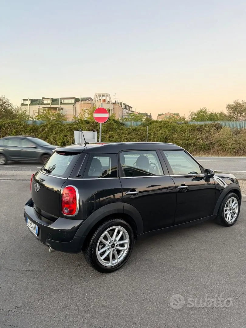 Mini Mini Countryman 2018 photo 3