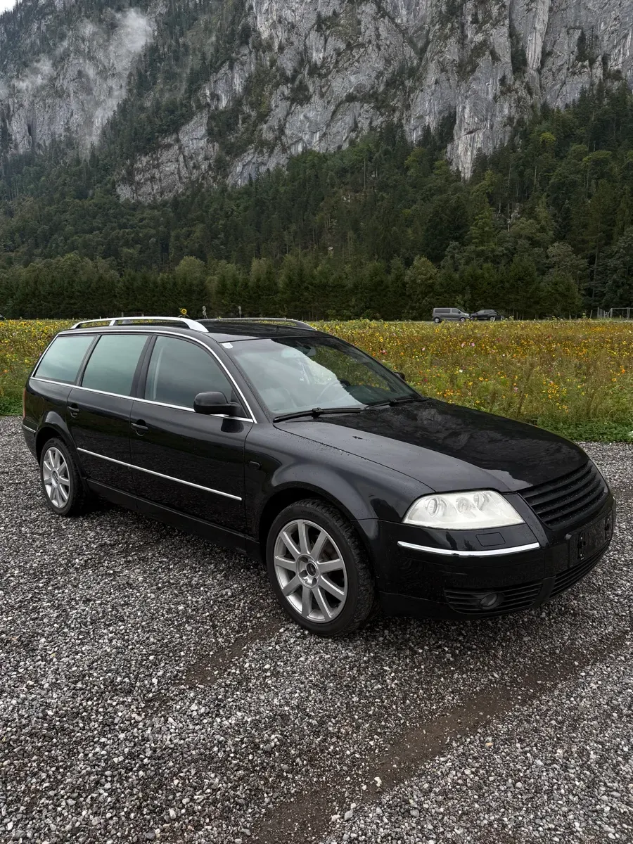 Volkswagen Passat 2003 photo 2