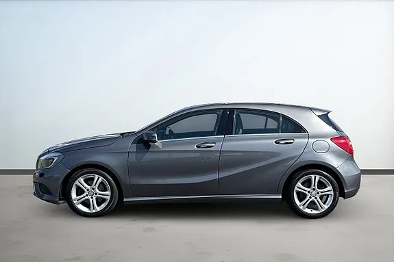 Mercedes-Benz A220 2013 photo 2