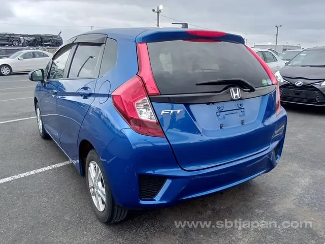 Honda Fit 2014 photo 3