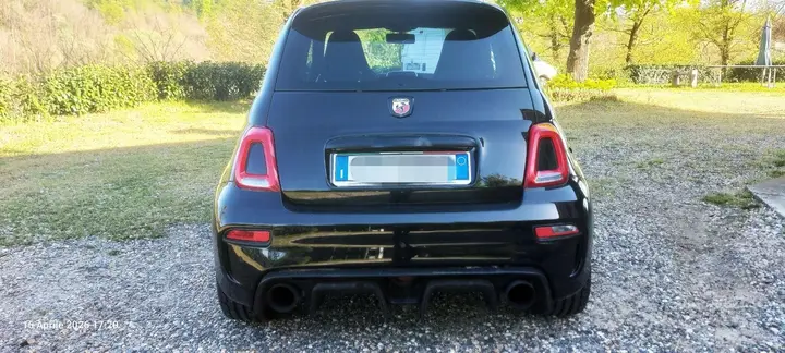 Abarth 595 2018 photo 3