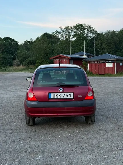 Renault Clio 2003 photo 4