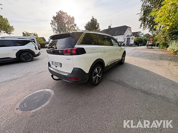 Peugeot 5008 2019 photo 5